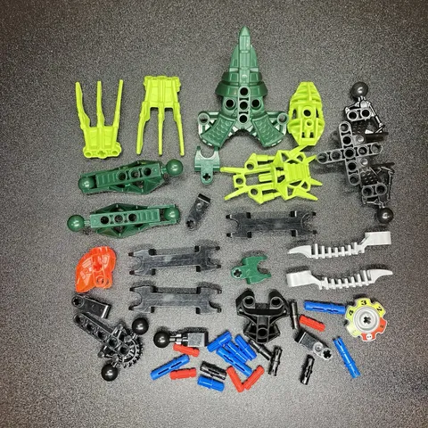 LEGO Bionicle 8980 Gresh Pieces And  Parts Lot Incomplete Set
