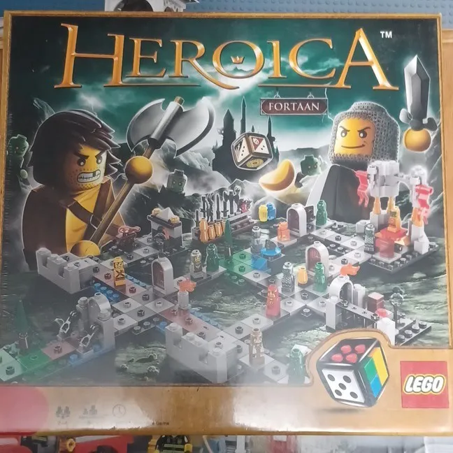 LEGO Games Heroica Castle Fortaan 3860 304 pcs Complete Boxed Dice Ages 8+