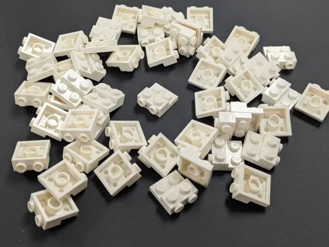 Lego  x50 White Plate, Modified 2 x 2 x 2/3 with 2 Studs on Side # 4304