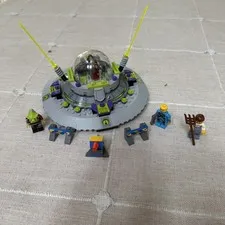 LEGO Space: UFO Abduction (7052)