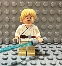 LEGO Star Wars Luke Skywalker Minifigure w/ Blue Lightsaber White Outfit