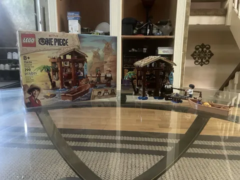 Lego One Piece: Windmill Village Hut #75636 OPEN BOX COMPLETE SET