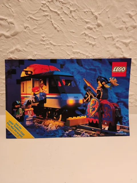 1992 LEGO Vintage Catalog Booklet 102917/103017 Trains Space Pirates