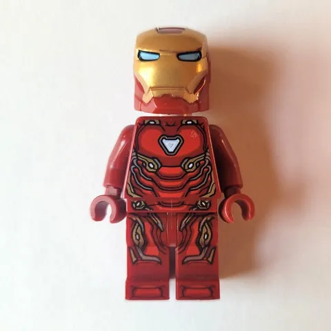 LEGO Marvel Super Heroes Iron Man Mark 50 Minifigure sh496
