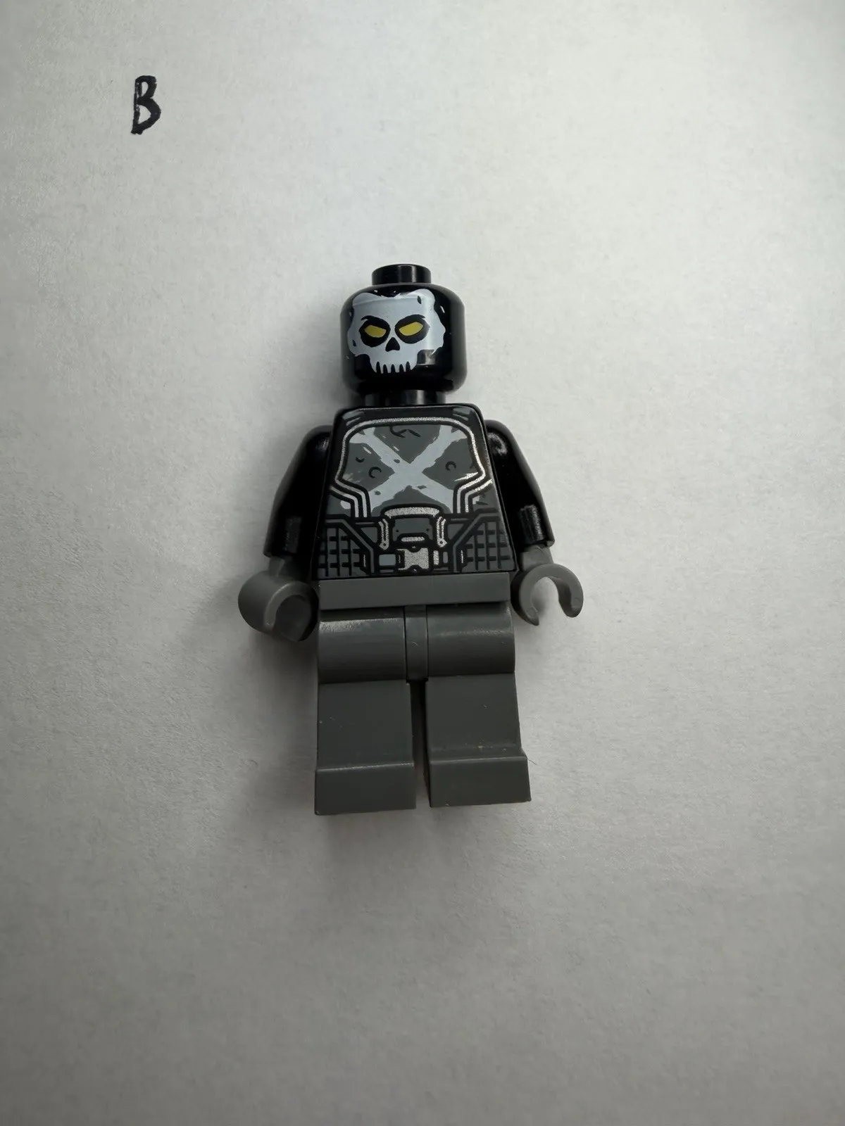 LEGO 76050 - Marvel Super Heroes - Crossbones - Minifig / Mini Figure