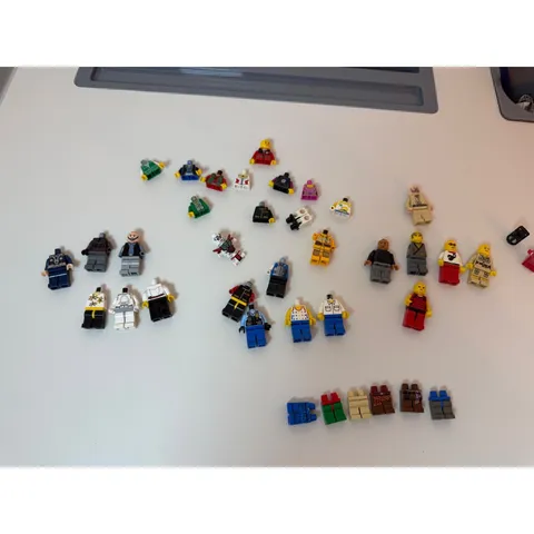 LEGO Minifigure Parts Lot Kids Unisex Mixed Colors Star Wars Ninjago City Pieces