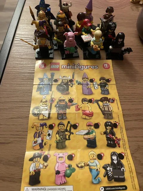 Lego 71007 Minifigures Series 12 Complete Set of 16 *RETIRED*
