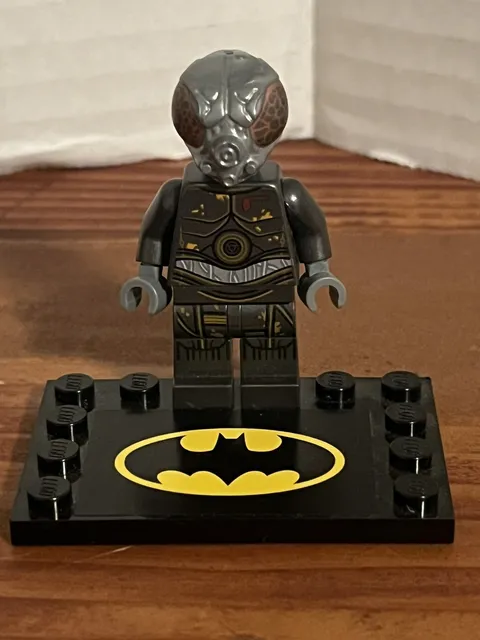 Lego 4-LOM Minifigure Star Wars sw0830 2017 75167