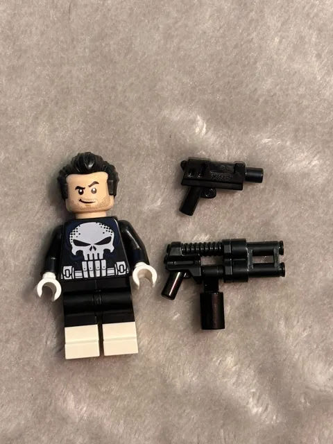 LEGO Punisher Minifigure - 76178 Spider-Man / Marvel - Daily Bugle ***NEW***