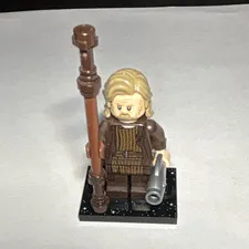 LEGO Star Wars Luke Skywalker Episode 8 minifigure brown robe w/ staff and fish
