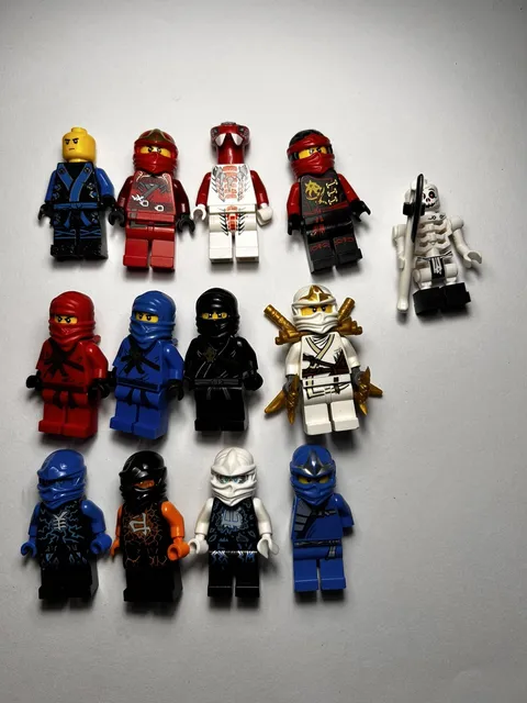 LEGO Ninjago Airjitzu, Golden Weapon, ZX Minifigure Lot