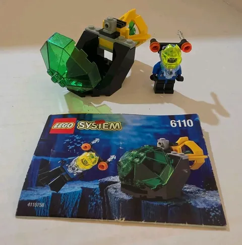 Vintage 1998 LEGO Aquazone Hydronauts Solo Sub #6110 w/Manual, 3 missing parts