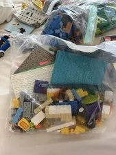 LEGO Lot 4.8 Lbs Star Wars Marvel City Minifigures Manuals Mixed Bulk