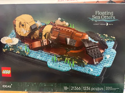 LEGO Ideas Floating Sea Otters (21366) - 1234 pieces