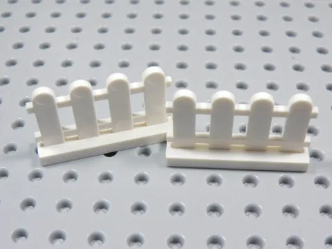 LEGO Lot of 2 White 1x4x1 Fence Picket Accessory Minifig BV