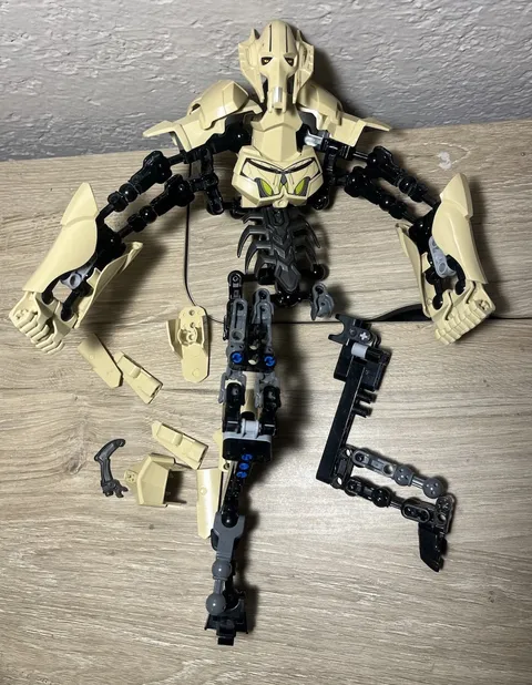 LEGO Star Wars 75112 General Grievous Buildable Figure Parts As Shown