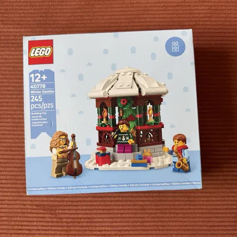 Lego Set #40778 Winter Gazebo Brand New Factory Sealed Limited edition CIB NIB
