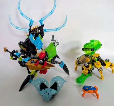 Lego #44029 Hero Factory QUEEN Beast vs. FURNO EVO STORMER, 100% Complete!!