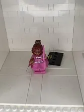 LEGO - CMF - LEGO Batman Movie - Pink Power Batgirl
