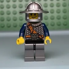 LEGO® Minifigure Castle cas336 Fantasy Crown Knight Scale Mail W/ Chest Strap F9