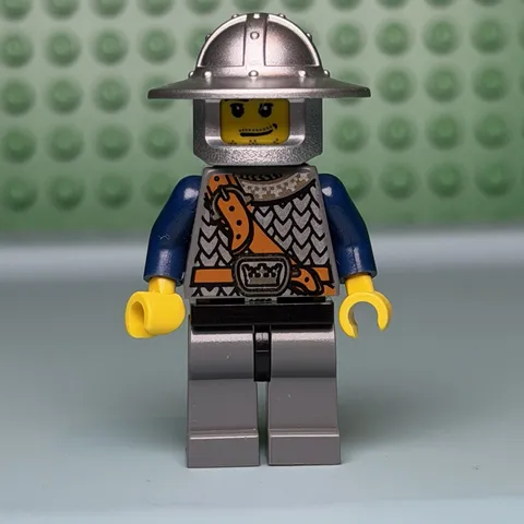 LEGO® Minifigure Castle cas336 Fantasy Crown Knight Scale Mail W/ Chest Strap F9