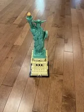 LEGO Architecture Statue of Liberty (21042) Pre Built No Box