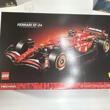 LEGO Technic Ferrari SF-24 F1 Car 42207 1361 pcs 18+ 1:8 Scale