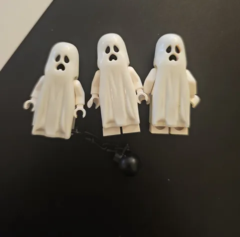 LEGO® Minifig gen043 - Ghost with Pointed Top Shroud Lot