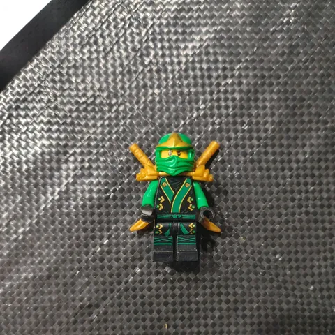 Lloyd Zx Hood Kimono Ninjago LEGO® Minifigure Mini Figure With Swords and Book