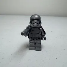 Lego Star Wars Minifigure Captain Phasma sw0684 First Order Transport 