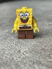 Lego SpongeBob Squarepants Large Grin and Black Eyebrows Mini Fig Minifigure
