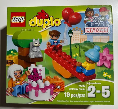 New LEGO Duplo 10832 Birthday Picnic NISB Factory Sealed Retired