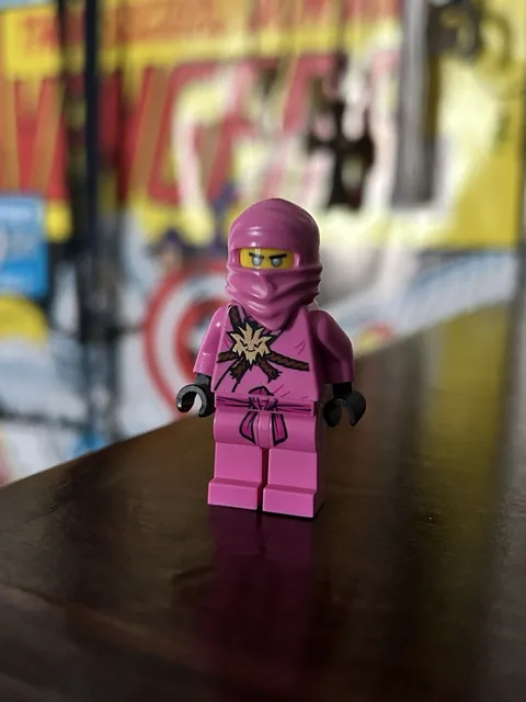LEGO Ninjago Avatar Pink Zane Minifigure Set 71708 AUTHENTIC