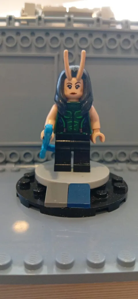 LEGO Marvel Mantis Minifigure Guardians of the Galaxy (76231)