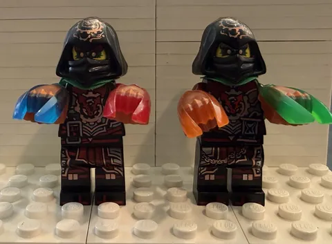 LEGO Ninjago Minifigures Time Twins (Acronix and Krux) w/Time Blades - No Cracks
