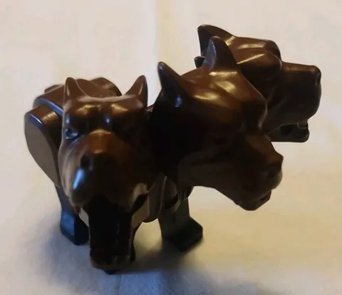 2001 Lego Harry Potter Set 4706 - Fluffy The Three-Headed Dog Figure