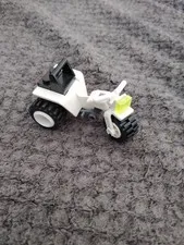LEGO 3 Wheeler ATV Tricycle Motorcycle White  Minifigure Police Nice!