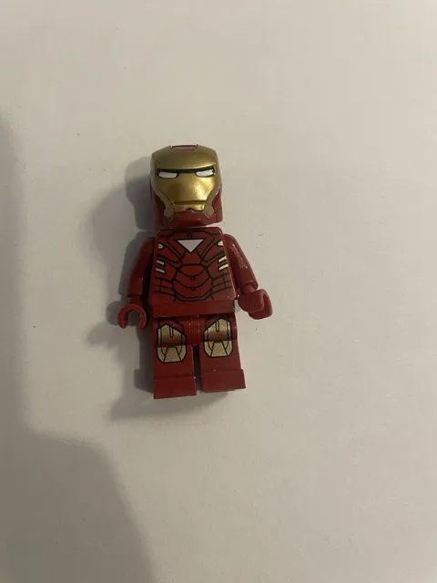 LEGO  Marvel Iron Man Minifigure Tony Stark Red Suit With Helmet Authentic Lego