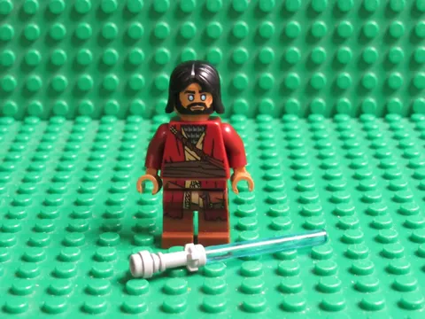 Lego Star Wars - Ezra Bridger Dark Red Robe 75385 WH27