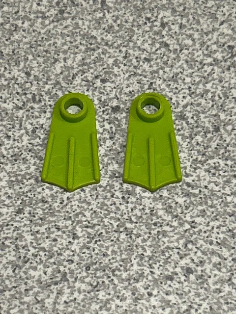 Lego x2 Lime Green Minifigure Frogman’s Foot Flipper Footgear