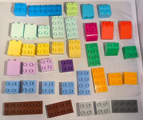 Lego DUPLO 34 Specialty Colors Lavender Mint Fuchsia Orange Blues Pastels ++