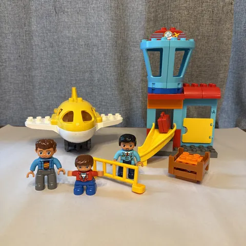 LEGO Airport DUPLO Town (10871) No Box No Manual READ Description