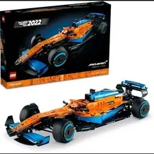 LEGO 42141 Technic McLaren Formula 1 Team 2022 Race Car Set Damaged Box