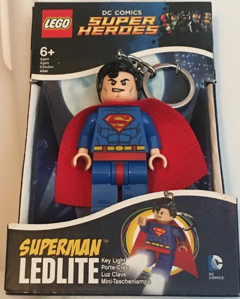 DC Super Heroes LEGO Superman LEDLite Key Chain Key Light Mini Figure w/ Cape 6+