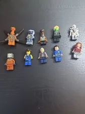 LEGO NINJAGO Minifigure Lot of 10 Assorted Characters Plastic