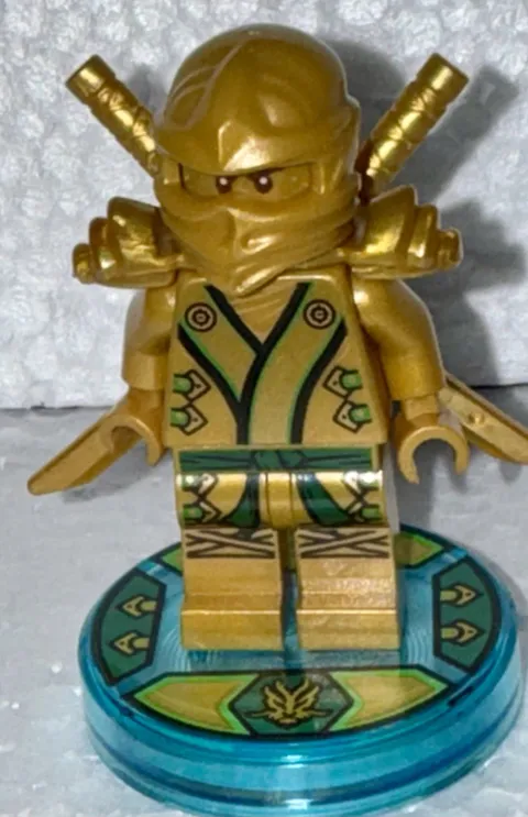 *LEGO® Dimensions  71239 Ninjago Golden Lloyd With Tag Base & Both Swords