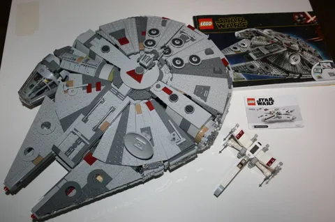 LEGO 75257 Millennium Falcon and 30654 X-wing Fighter Star Wars Set