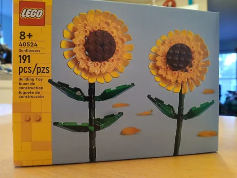 LEGO (Flowers) Sunflowers (40524) NEW SEALED PACKAGE New