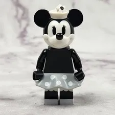 LEGO Disney Series 2 Collectible Vintage Minnie Mouse 71024 Minifigure 