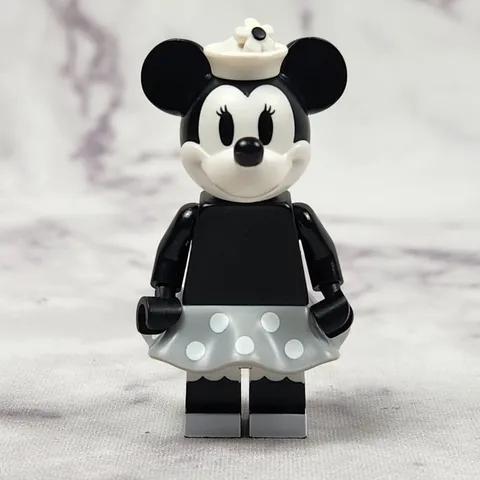 LEGO Disney Series 2 Collectible Vintage Minnie Mouse 71024 Minifigure 